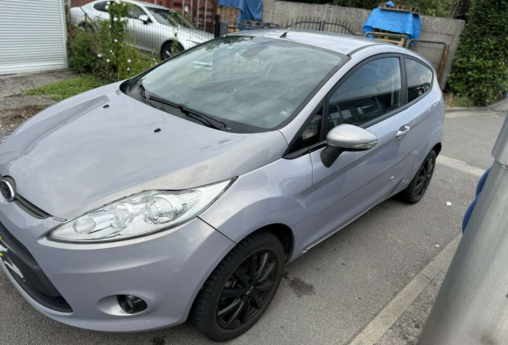 Ford 1.6 TDCi Titanium ECOnetic DPF
