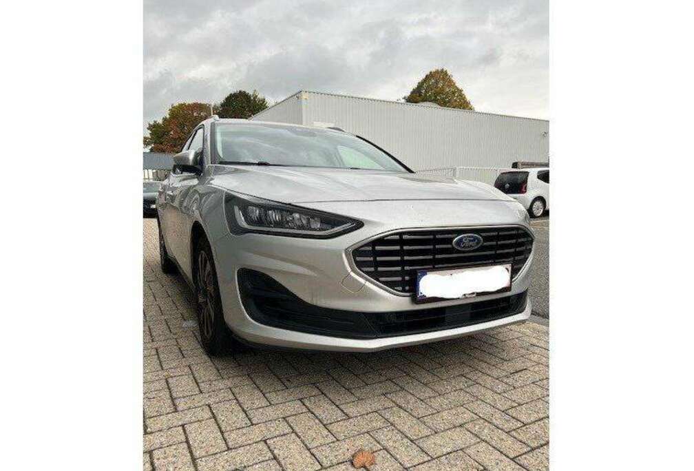 Ford Focus Turnier 1.0 EcoBoost Hybrid TITANIUM DESIGN