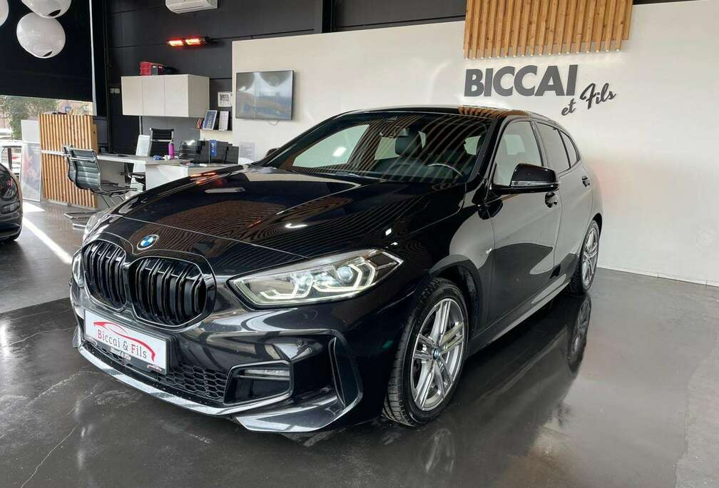 BMW 118i // PACK M //