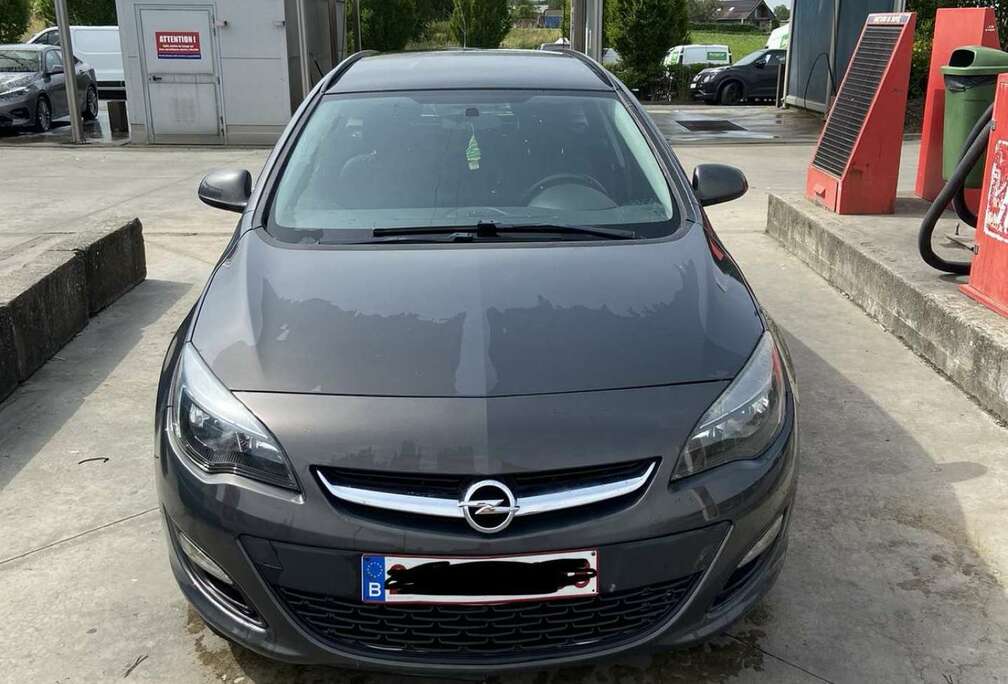 Opel Sports Tourer 1.7 CDTi Cosmo DPF