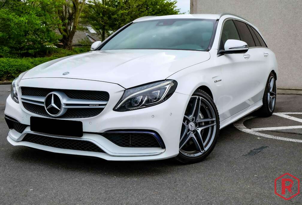 Mercedes-Benz Estate Burmester Camera