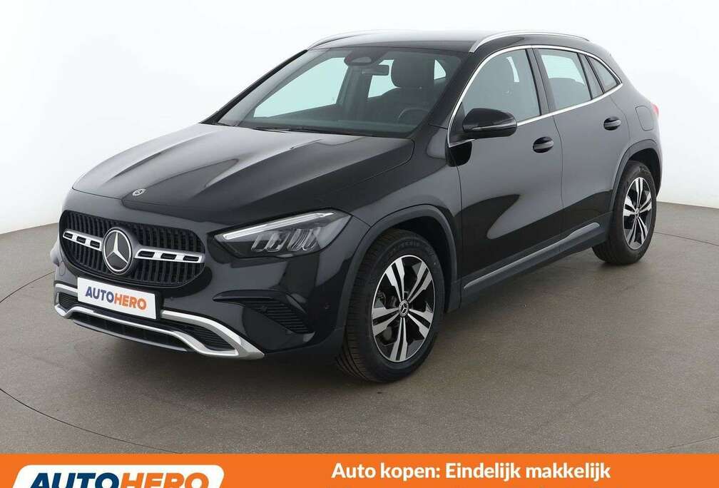Mercedes-Benz GLA 180 Mild-Hybrid Progressive