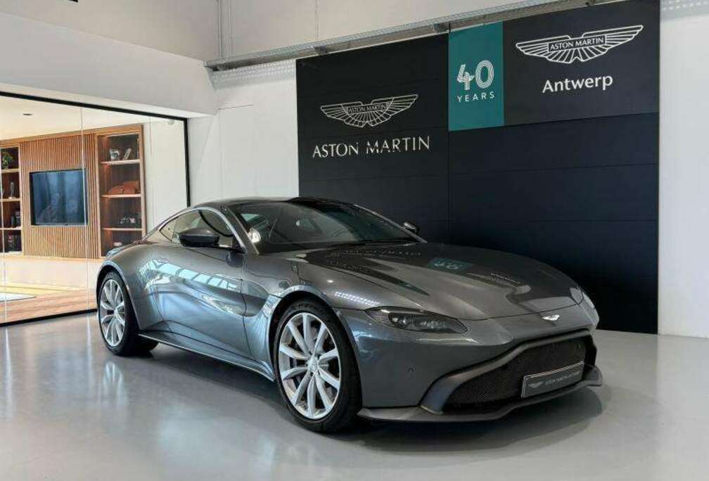Aston Martin Vantage Coupe