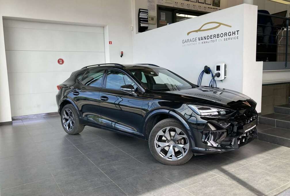 1.5 ETSI HYBRIDE 150PK  BENZINE AUTOMAAT