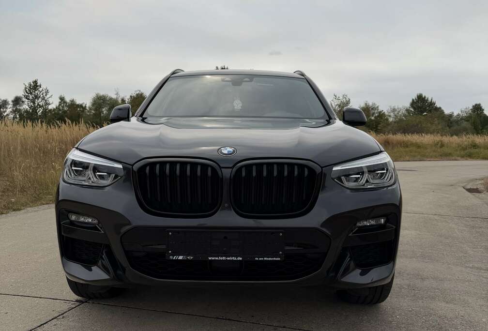 BMW xDrive30e ( Individual )