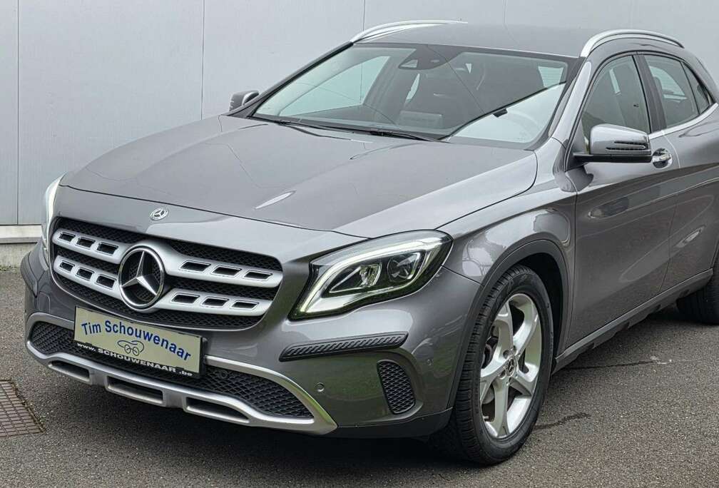 Mercedes-Benz Business Solution \