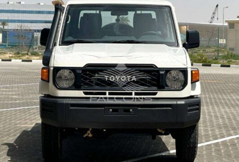 Toyota HZJ 79 PU DC 4.2L DSL 6 CYL NW 2024 EXT OUT OF EU