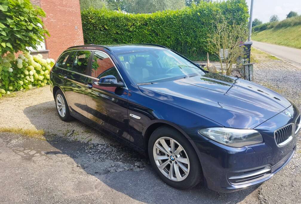 BMW 520d+Touring+Aut.+Luxury+Line