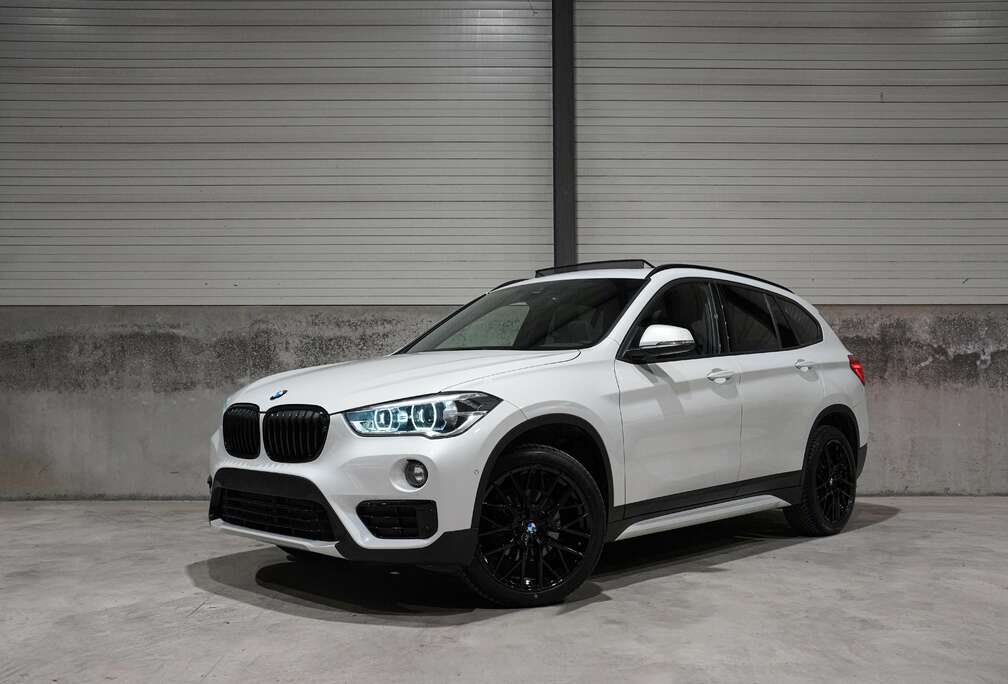 BMW ATTACHE REMORQUE  BLACK PACK LEDGPS