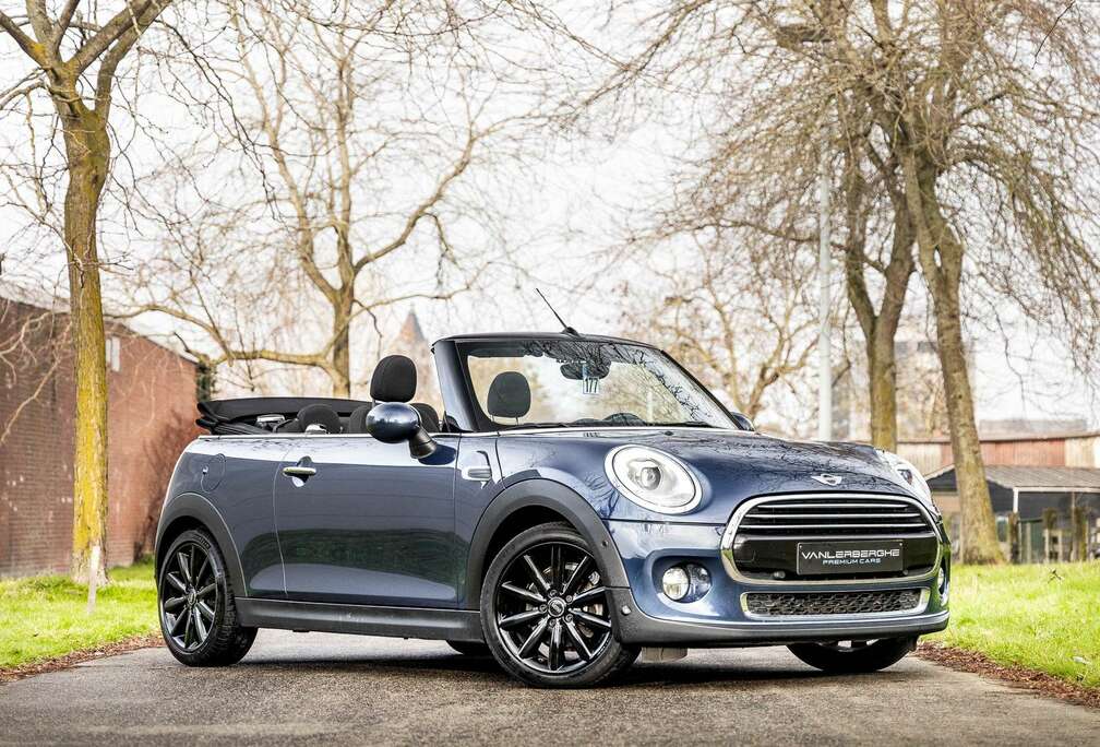 MINI Automaat * Camera * Keyless * Navi * Sportseats