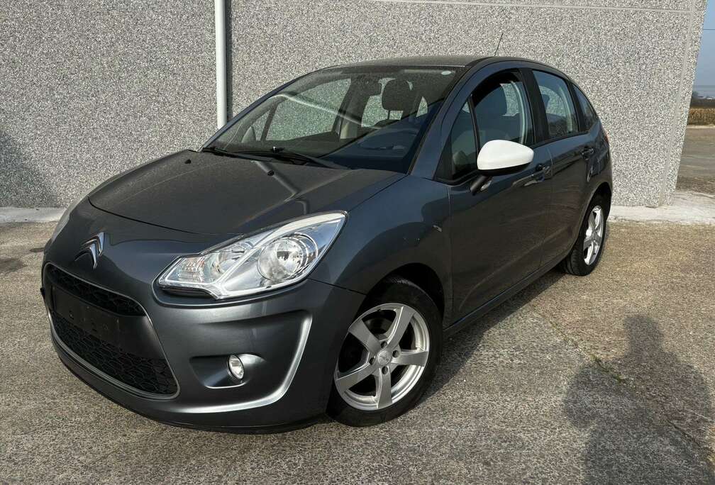 Citroen 1.4i VTi Exclusive Années 2012 (144000 Kilomètres)