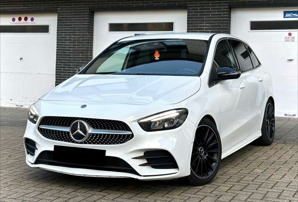 Mercedes-Benz Mercedes-Benz B180i  Pack - AMG