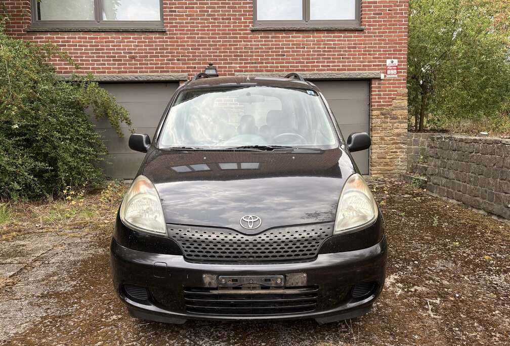 Toyota VERSO 1.3i VVT-i 16v CLIMATISATION ( AIRCO )