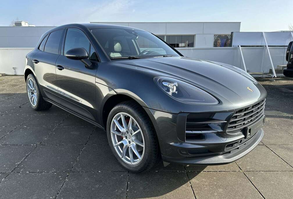 Porsche Macan 2.0 Turbo PDK Pano dak 20\