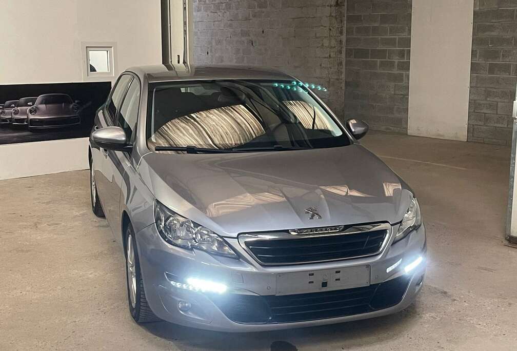 Peugeot 1.2 PureTech Access