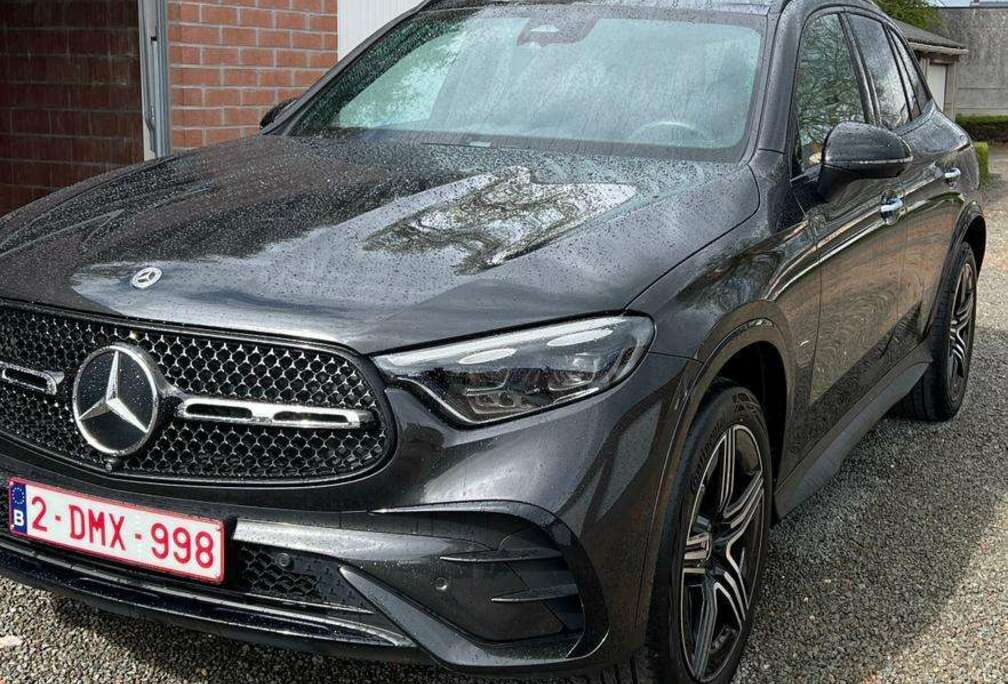 Mercedes-Benz GLC 300 e PHEV AMG Line (230 kW) AMG Line