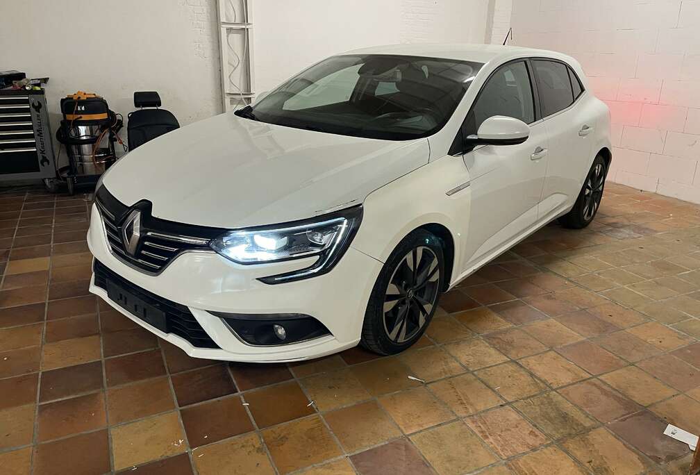 Renault 1.5 Blue dCi Bose Edition Autmatique