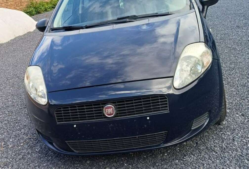 Fiat 1.2i 8v Active prête à immatriculé