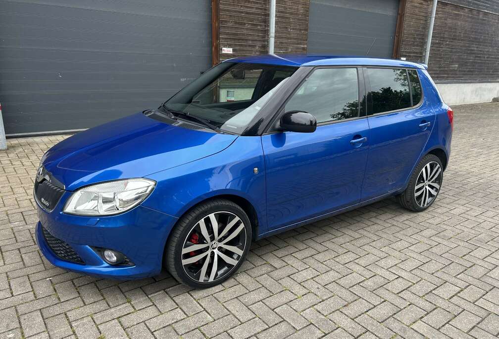 Skoda RS 1.4 TSI DSG