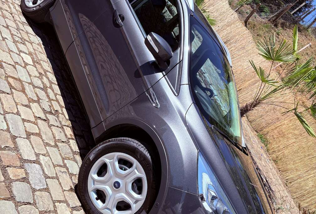 Ford 1.5 EcoBoost • 59.400km • Gps • Clim • A Voir !