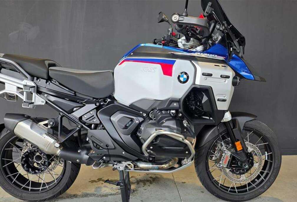 BMW 0