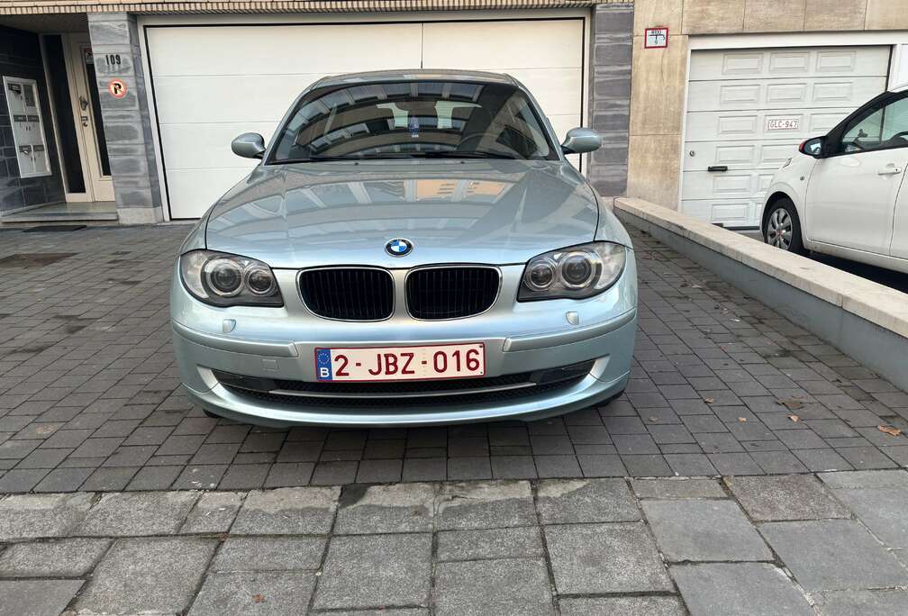 BMW 118iA