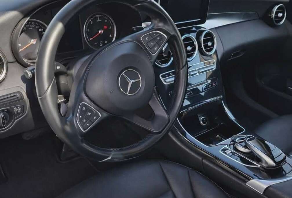 Mercedes-Benz d