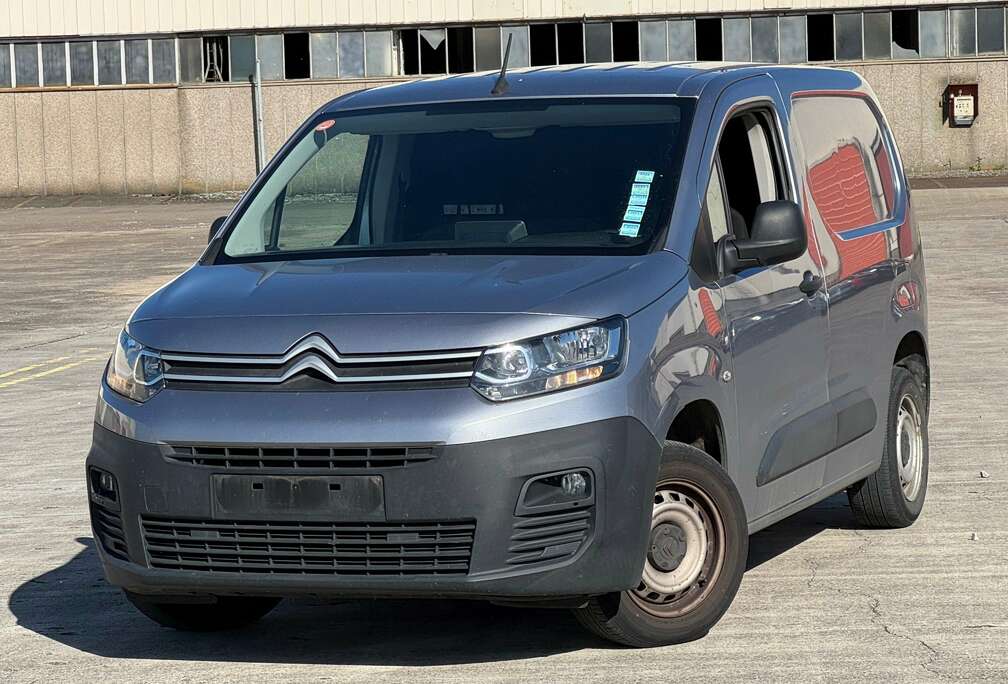 Citroen 1.5 BlueHDi / UTILITAIRE / 3PLACES / NAVIGATION