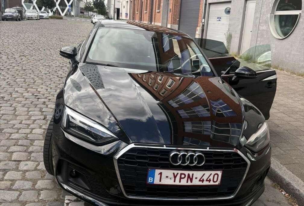 Audi Sportback 35 TDi Business Edition S tronic