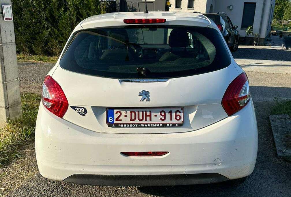 Peugeot 208 1.0i PureTech Access