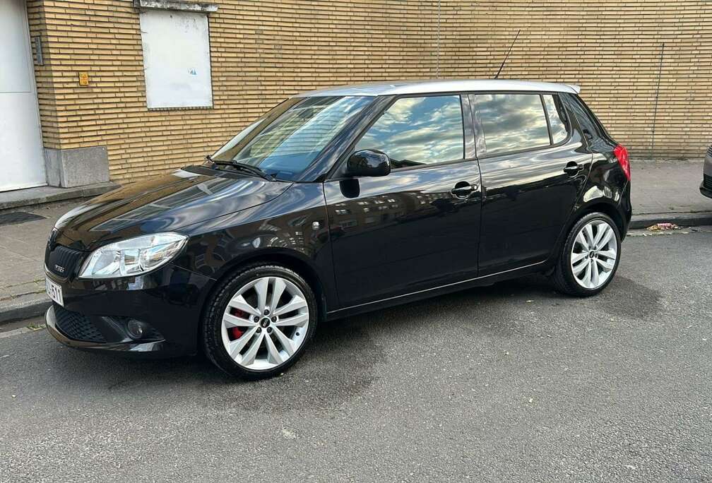 Skoda 1.4 TSI DSG RS