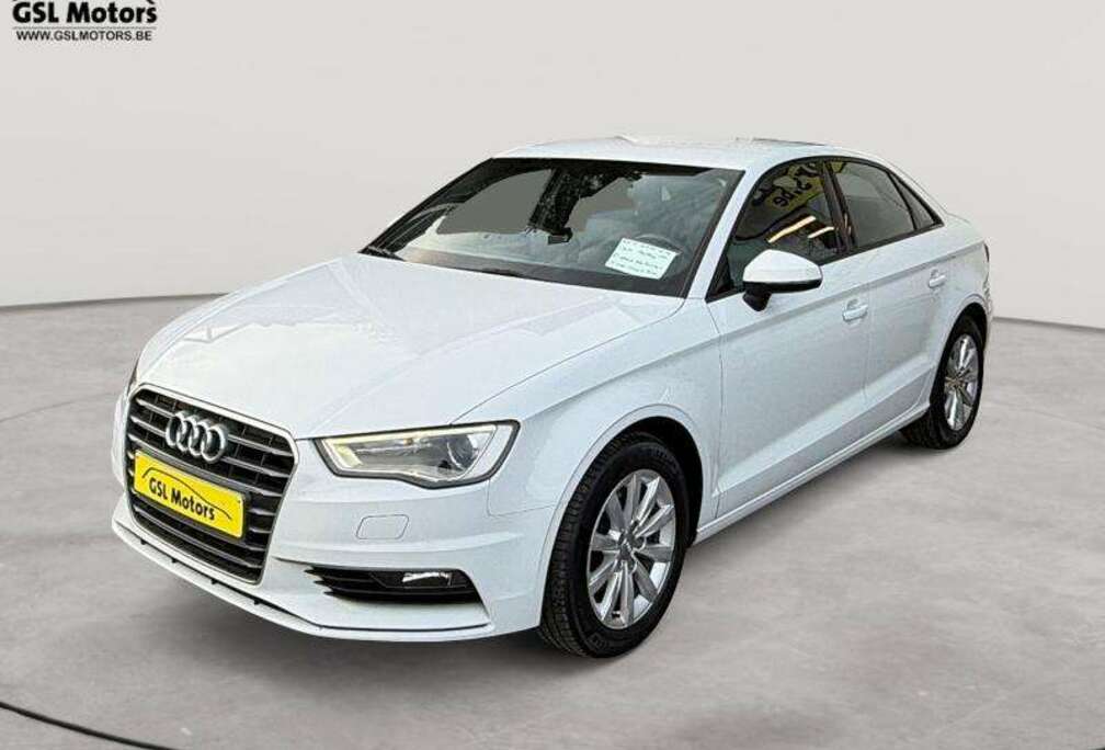 Audi 1.6 Dti 110cv blanc 11/14 Airco GPS Capteurs Radio