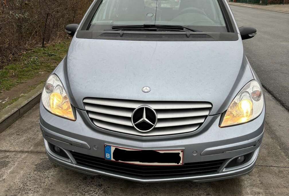 Mercedes-Benz Mercedes-Benz B150 / Zetel verwarming / automaat