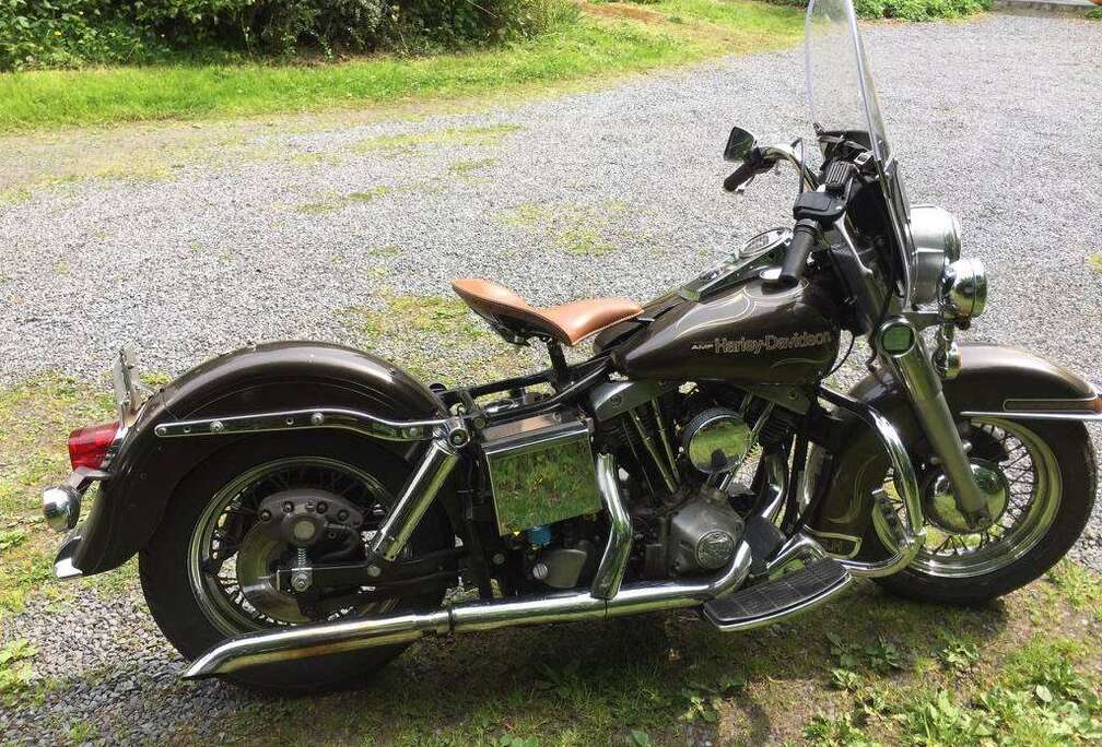 FLH 1200 Shovel