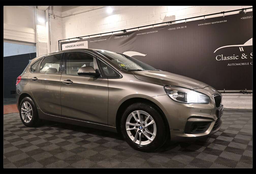 BMW dA Active Tourer / GPS NAVIGATION / BLUETOOTH / PDC !!