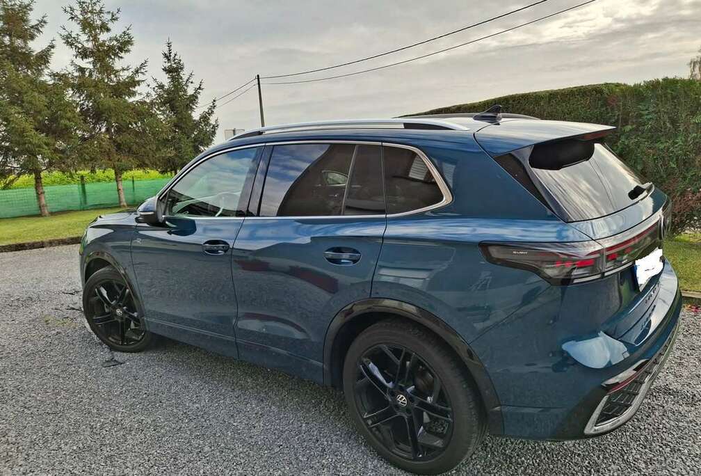 Volkswagen Tiguan 2.0 TDI SCR R-Line Business Premium DSG