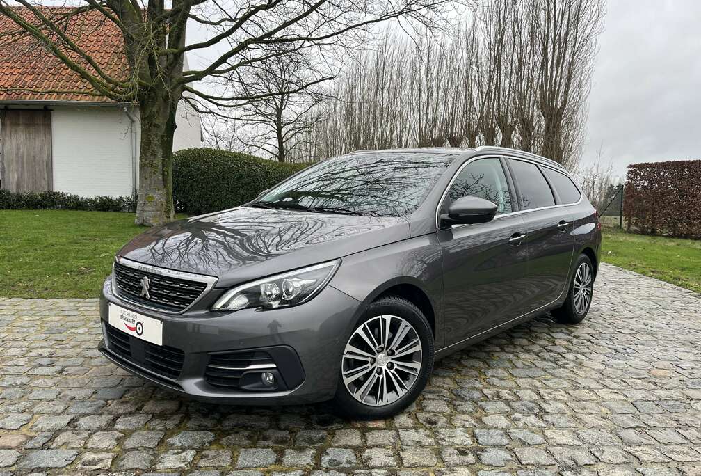 Peugeot 1.5 BlueHDi Allure/1eig/64000km/nav/carplay/camera