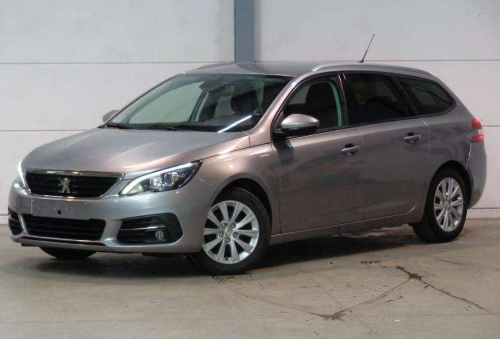 Peugeot 1.5HDi Style - GPS - Attelage
