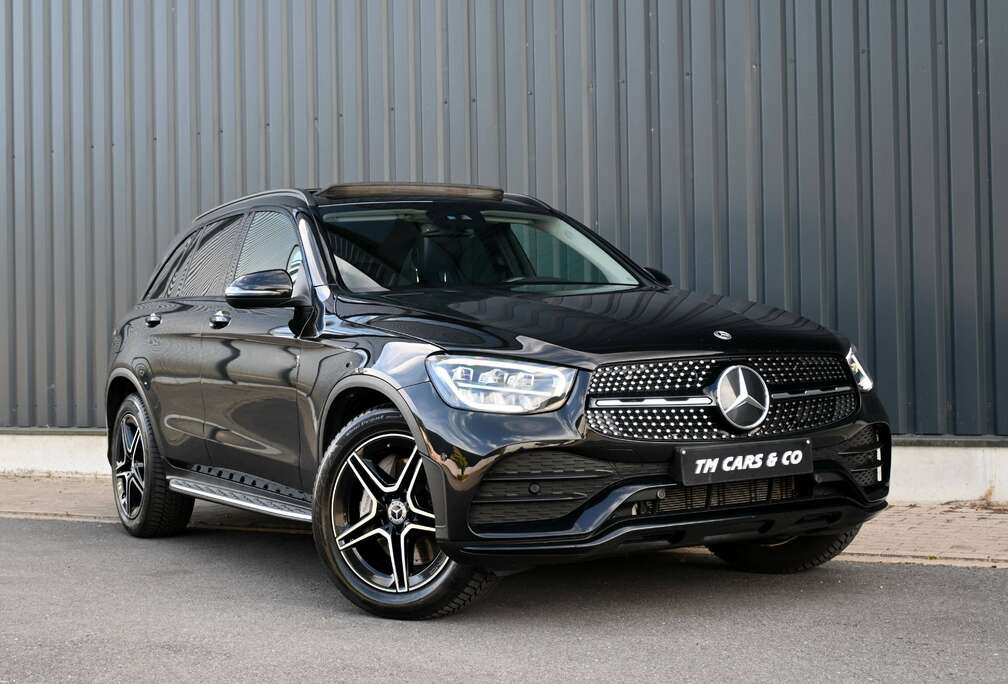 Mercedes-Benz GLC 200 AMG 4-Matic, Pano, LED, Carplay, Camera, Sfeerverl