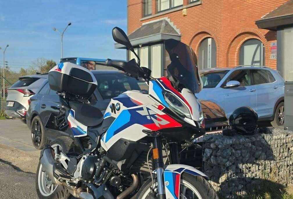 BMW
