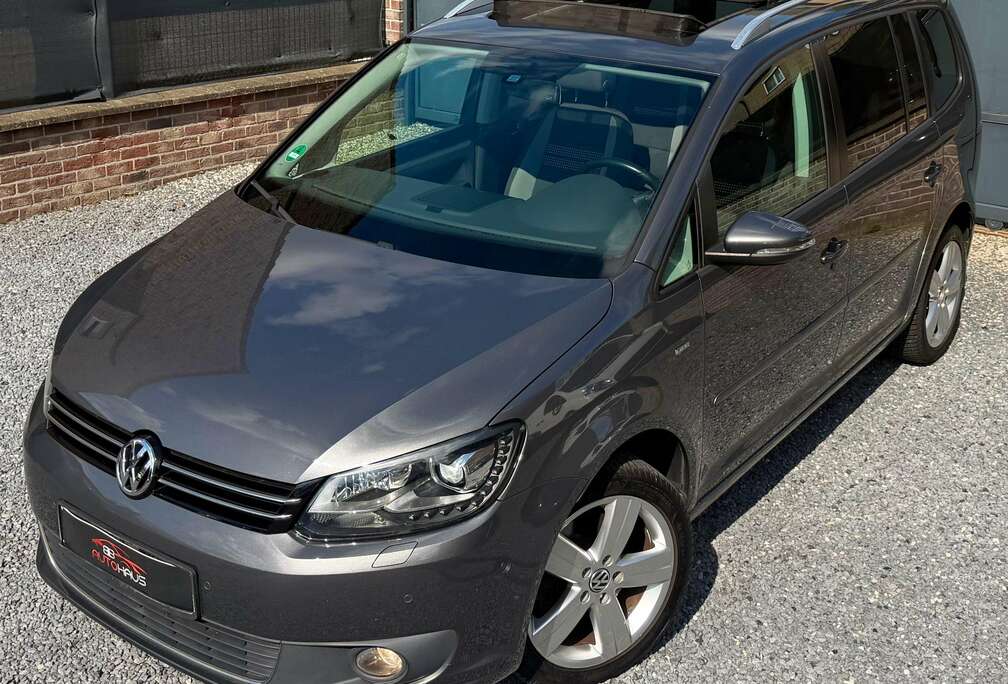 Volkswagen Touran 1.4 TSI Highline DSG *Panoramique*1An-Garantie*
