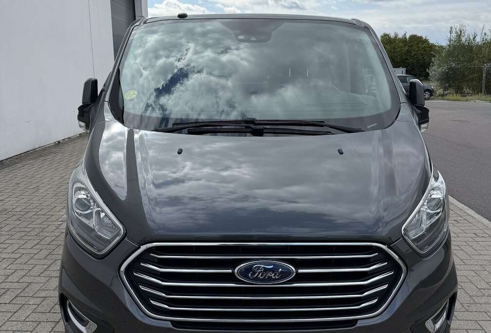 Ford 310 L1H1 VA Autm. Trend