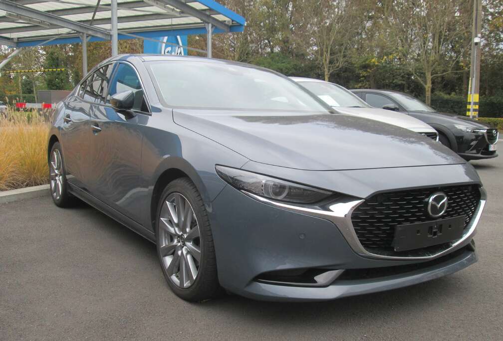 Mazda 3 SKYACTIV-G 120 Sports-Line