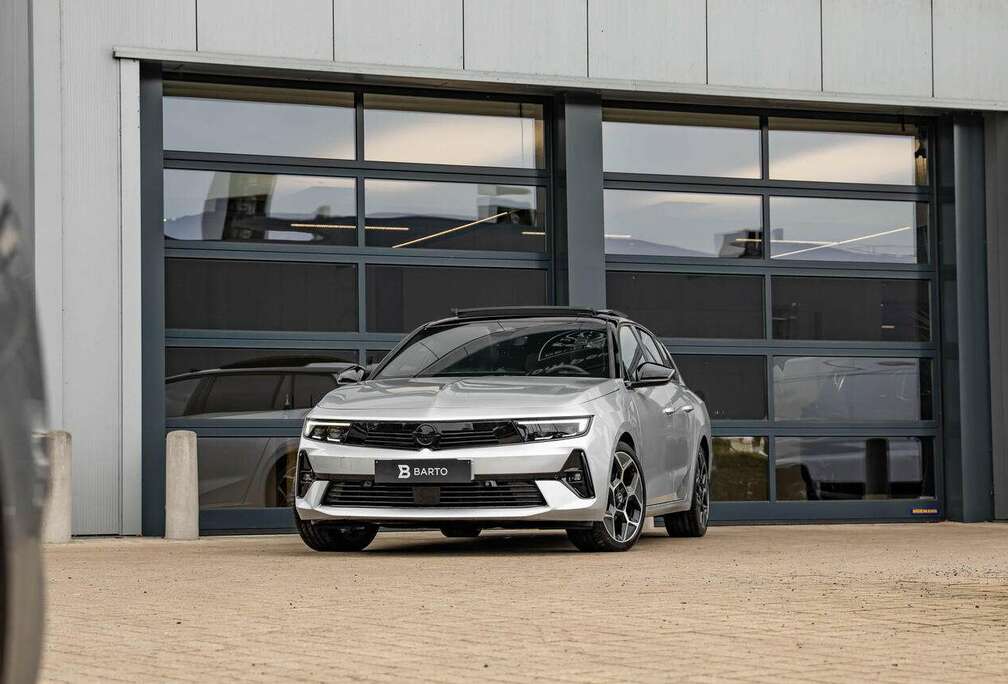 Opel Ultimate  Plugin Hybrid 180 PK  Leder  Pano ...