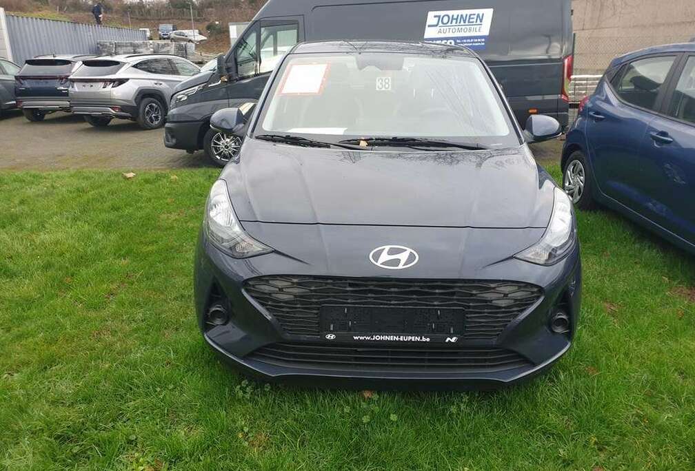 Hyundai 1.0i 5MT Twist