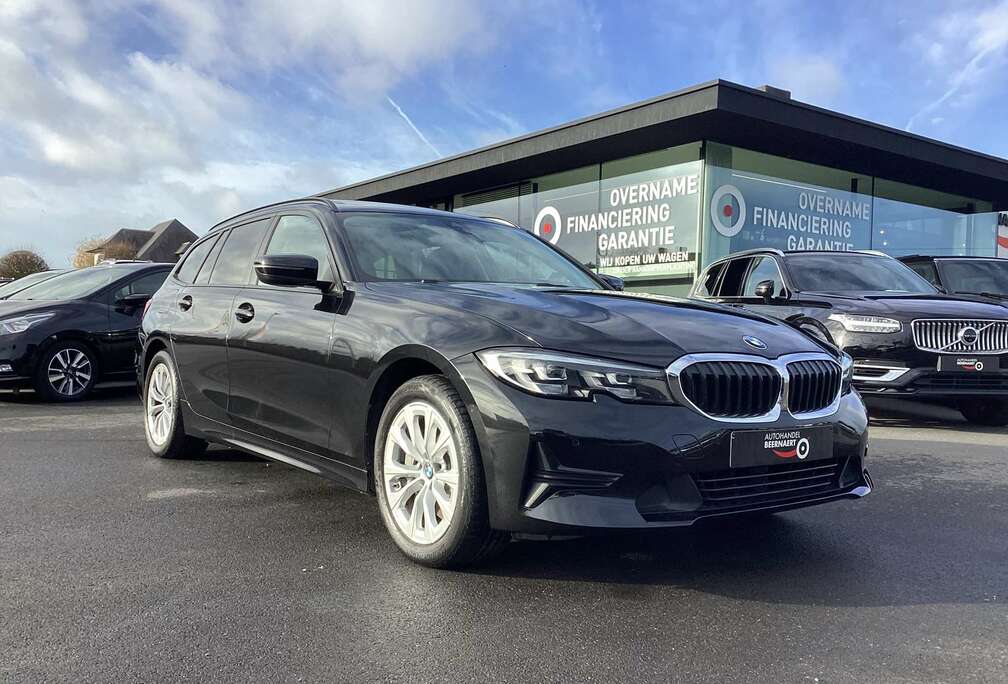 BMW e 1steEig/77000km/Leder/Panodak/Carplay/VerwZetels