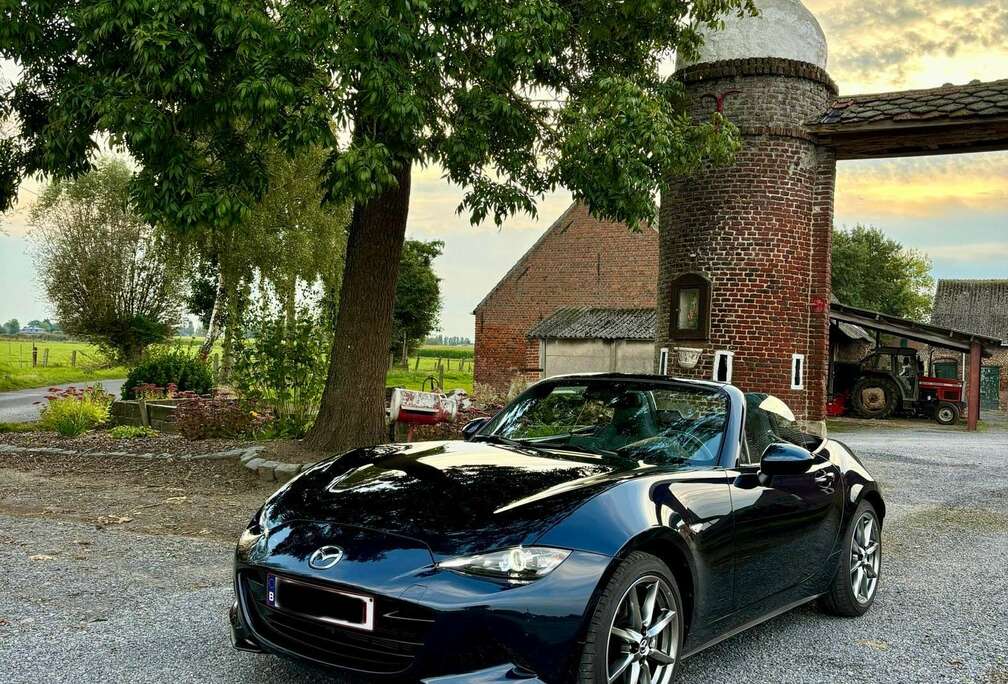 Mazda SKYACTIV-G 184 Exclusive-Line