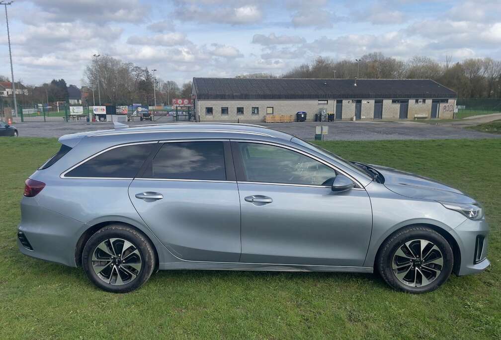 Kia 1.6 PHEV Plug in Hybrid