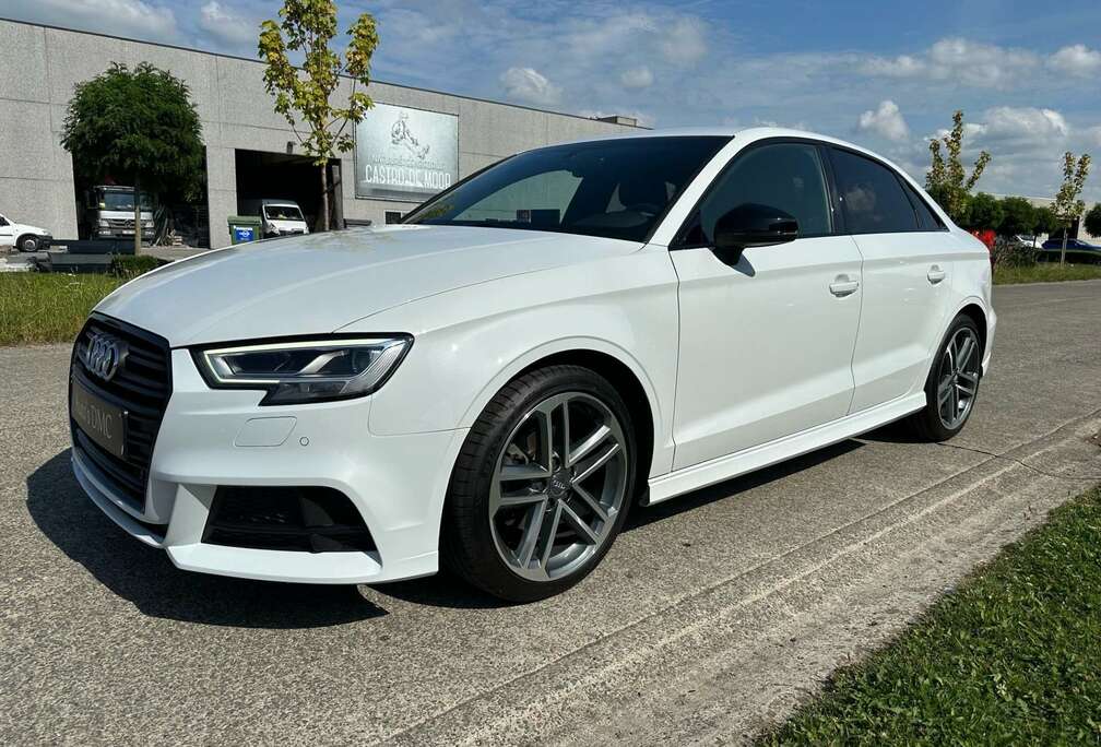 Audi 30 TFSI *S-LINE* LEDER*NAVIGATIE*NIEUWSTAAT