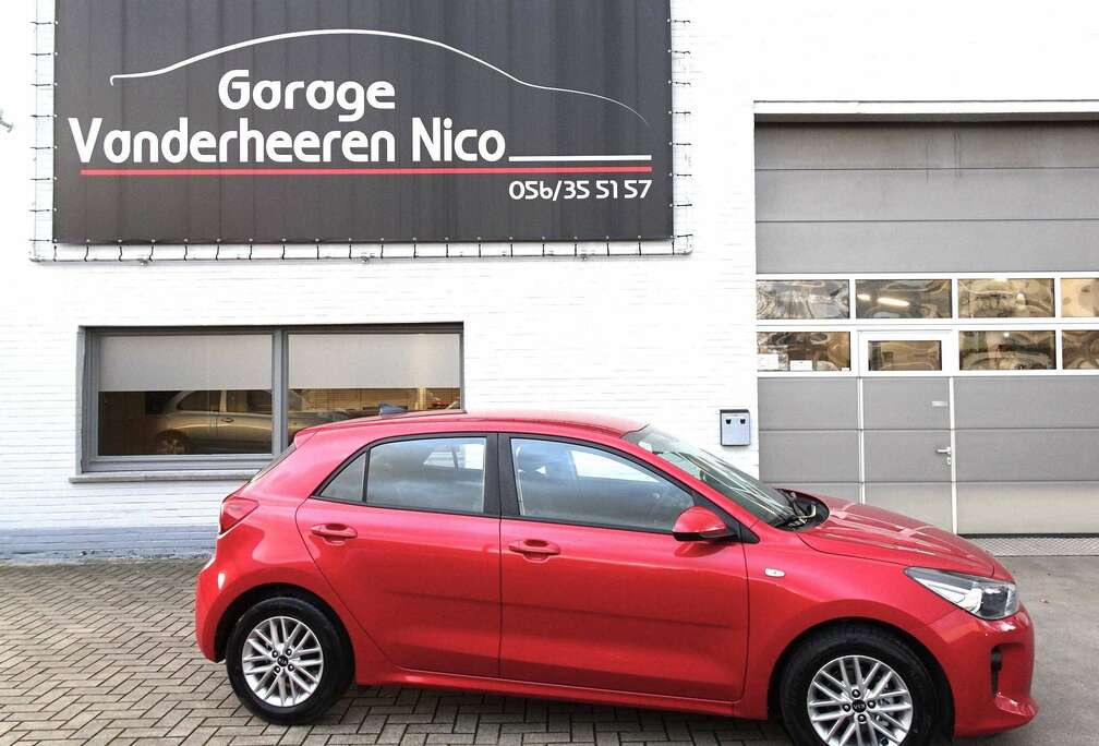 Kia 1.2i 5d. Fusion CAMERA,CARPLAY+ANDROID,NAVI,AIRCO,BLUETH,DAB,ALU,RESERVEWIEL,SERVO